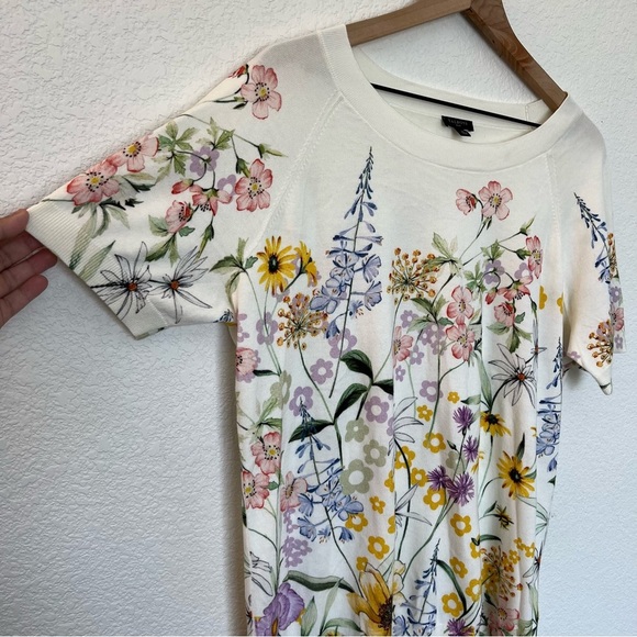 Talbots Cream Floral Print Knit Blouse- size 1X - Picture 4 of 11